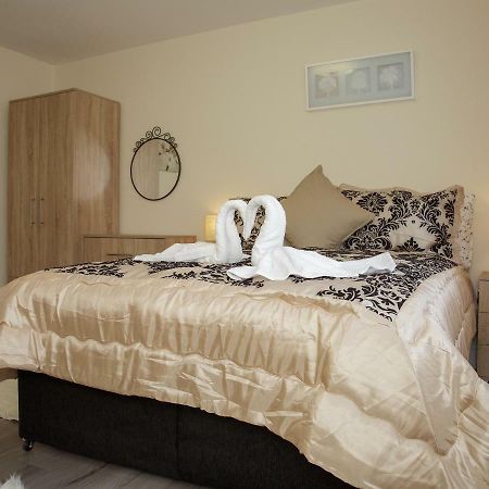 Gooseacre Rooms Харроу Экстерьер фото