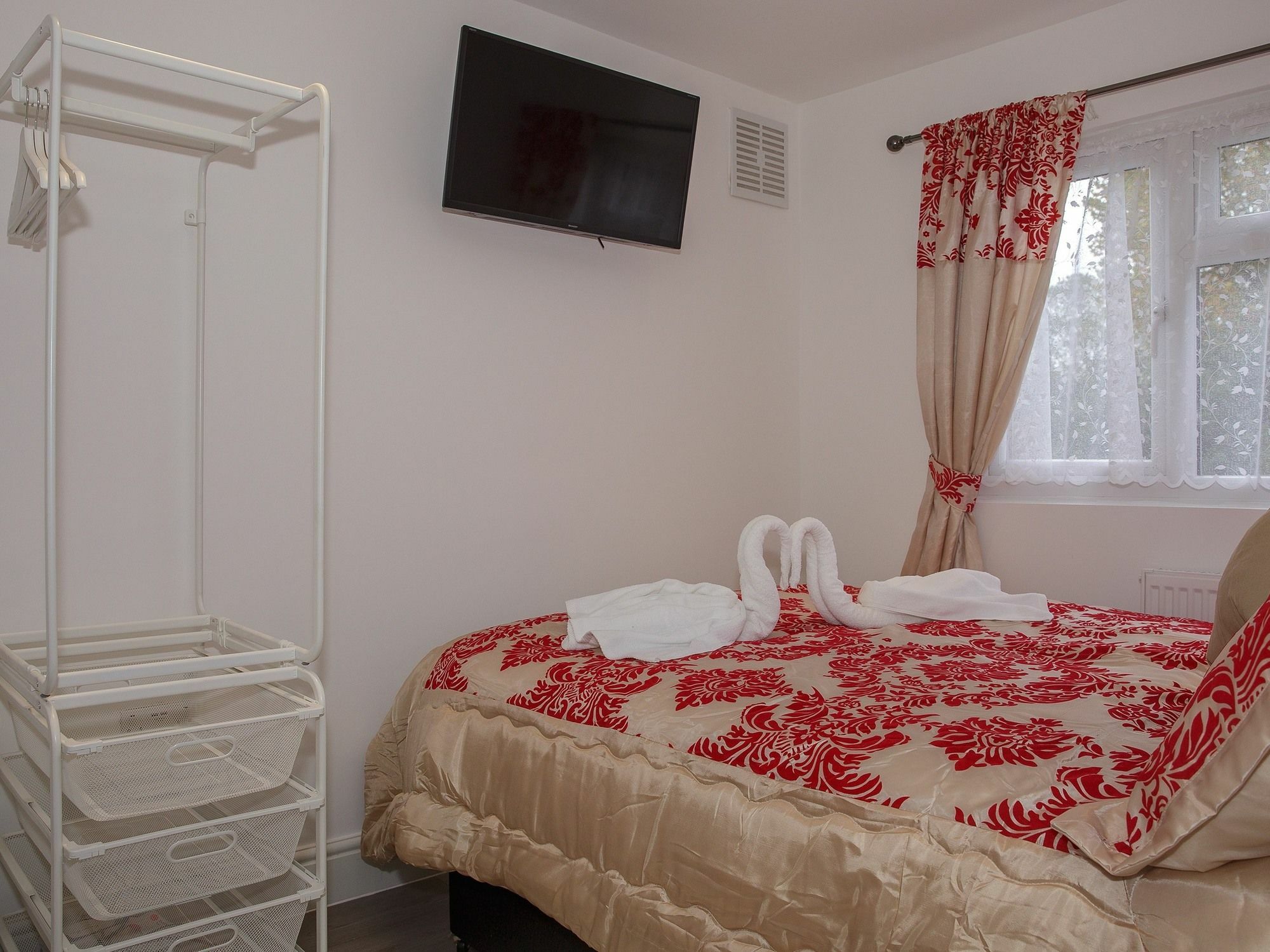 Gooseacre Rooms Харроу Экстерьер фото