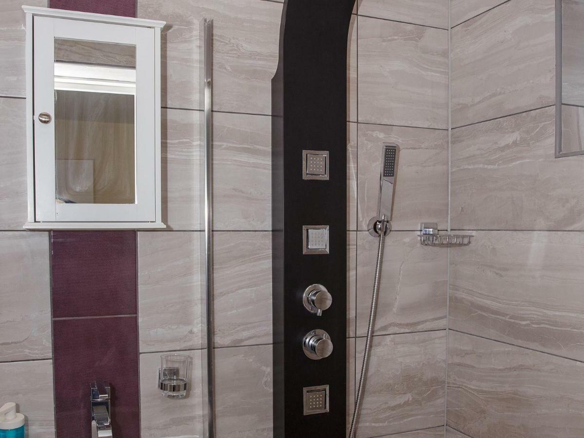 Gooseacre Rooms Харроу Экстерьер фото